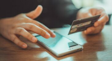 Pourquoi opter pour les cartes prépayées rechargeables ?