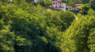 Week-end basque : côté mer à Hendaye VS côté terre à Cambo-les