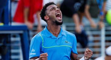 US Open : Fils passe en quatre sets, Moutet tombe sur plus fort