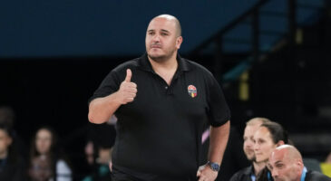 JO 2024 - Basket: Meziane critique les Bleues