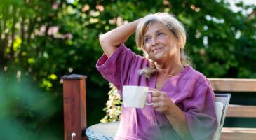 Retraite : combien gagne en moyenne une femme seule après 60 ans ?