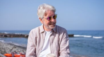 Patrick, retraité de 77 ans, installé en Côte d’Ivoire : “Ma vie a complètement changé, aujourd’hui je vis dans une maison de 4 pièces avec jardin pour 180 euros par mois”
