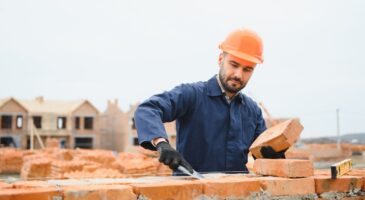 Pablo, maçon travaillant en Norvège : "Le salaire est de 6 200 euros et nous travaillons de 8 heures à 16 heures"
