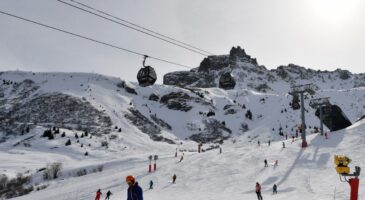 À seulement 2 h de Lyon, cette station de ski et ses 345 cm de neige par an a été élue « meilleure station familiale du monde »