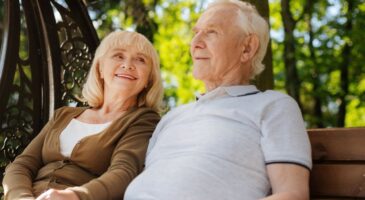 La psychologie nous apprend que les personnes heureuses à 70 ans ne sont pas celles qui ont eu la vie la plus facile, mais celles qui ont appris à désirer ce qu'elles possédaient déjà