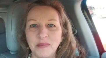 Après avoir pris sa retraite, Pamela, 67 ans, a dû retourner travailler malgré une pension de 1470 euros : "Rien ne s’est passé comme prévu"