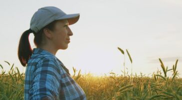 Clara, 35 ans, agricultrice : "Il est très difficile de gagner sa vie grâce à l'agriculture, je ne peux pas partir en vacances plus de 3 jours"