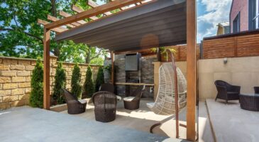 Il a laissé sa pergola de 20 m2 dans son jardin jusqu’en septembre, aujourd'hui il s'expose à 24 000 euros d'amende