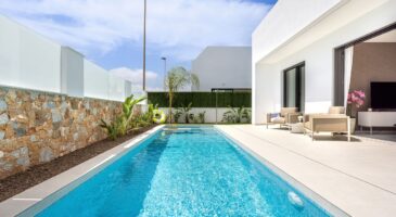 Vanesa loue la piscine de sa maison à partir de 24 € de l'heure : «  Parfois, je ne suis même pas là ; ils ferment la porte et le tour est joué »