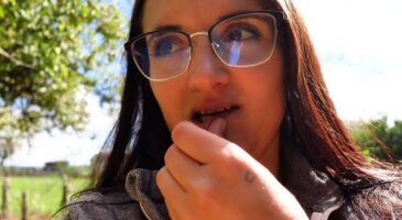 Aurora, 35 ans, a tout quitté pour vivre dans un village isolé de moins de 50 habitants : "Vivre en ville me causait beaucoup d'anxiété"