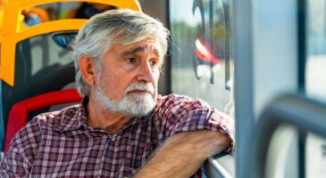 Jean-Yves, retraité de 72 ans, touche 1 109 € par mois : "Je réfléchis tout le temps à comment je vais faire le lendemain"