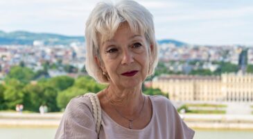 Libby, 73 ans, peine à survivre avec ses 1400 euros de pension de retraite depuis son divorce : "J’ai toujours pensé aux autres avant moi"