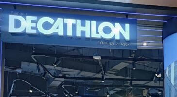 Decathlon : plus stylé que le legging, ce pantalon bordeaux ultra-tendance est le plus cool de l’automne 2026