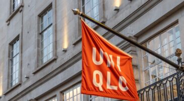 Uniqlo : aux oubliettes la doudoune informe, cette veste Uniqlo en polaire toute douce est aussi chaude que tendance