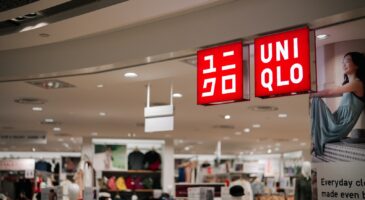 Uniqlo : bye-bye le jean moulant, ce modèle confortable et tendance convient à toutes les morphologies