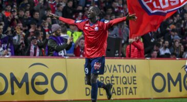 Le PSG prêt à dégainer une offre à 70 M€ pour Pépé !