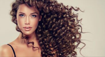 Les soins coiffants répondent à toutes vos envies capillaires.