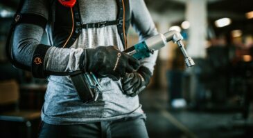 La Minute Innov’ : zoom sur Ironhand, le gant bionique de Loxam