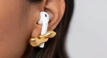 Tendance bijoux : ces boucles d'oreilles pour Airpods sont notre nouvelle obsession mode