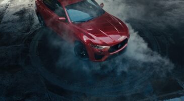 VIDEO - David Beckham fait des "donuts" en Maserati Levante !