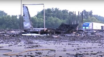 Aux USA, un camion transportant 12 tonne de déodorant explose !