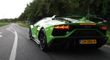 Lamborghini Aventador SVJ : un V12 qui rugit à 343 km/h ! (vidéo)