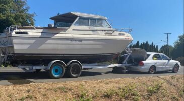 Hyundai Sonata : elle tente de tracter un bateau de 8 mètres