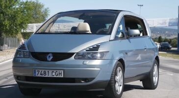 Un Renault Avantime de 250 000 km repasse le test de l'élan