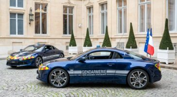 Les deux premières Alpine A110 livrées à la Gendarmerie !