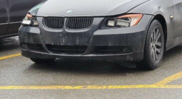 Cette BMW Série 3 est sûrement équipée des pires feux à LED !