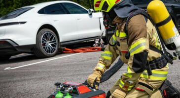 Voiture électrique : y-a-t-il plus de risques d'incendie ?