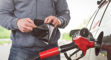 Carburant : 13 astuces pour réduire votre consommation