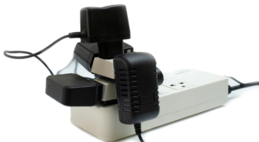 Appareils électriques : pourquoi ne pas les brancher ensemble