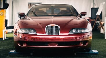Bugatti EB112 : la rarissime berline vue à Modène (+ images)