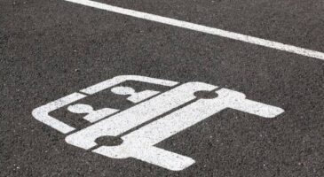 Paris : la révolte sonne contre la voie de covoiturage !