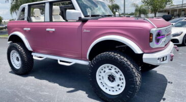 Barbie : une Ford Bronco modifiée pour la sortie du film !