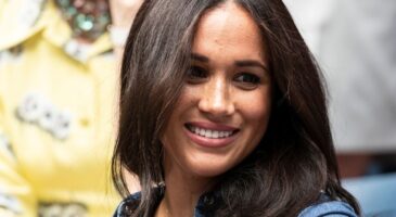 Fan du style de Meghan Markle ? Voici comment reproduire son look signature en 5 étapes