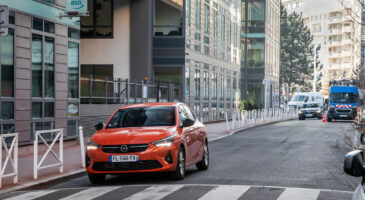 Son voisin l'agace, il construit un ralentisseur artisanal !