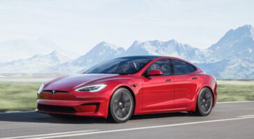 Renault et Stellantis n'ont pas peur de Tesla et le font savoir