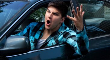 En Angleterre, on se bat (littéralement) pour une borne de recharge 