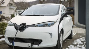Une voiture électrique se décharge-t-elle plus vite en hiver ?