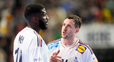 Mem à l'arrêt, Mahé rappelé