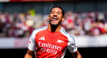 Arsenal : William Saliba signe déjà le tacle de l’année (vidéo)