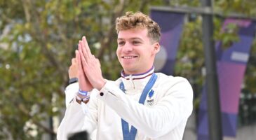 « C'est très difficile »: Léon Marchand s'explique