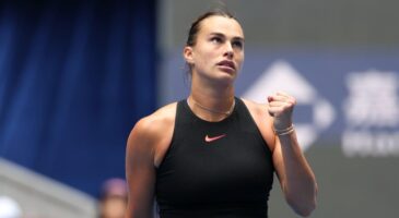 Pékin: Sabalenka réussit son retour