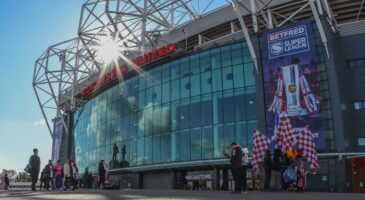 Manchester United, trois candidats pour un banc