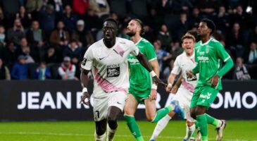 Ligue 1 Angers double Sainté