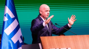 Le trophée (original) du Mondial des clubs dévoilé