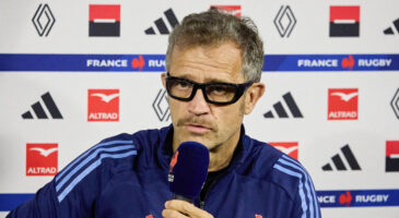 XV de France, deux exclusions demandées