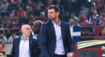 Paris, même l'entraîneur est impressionné !